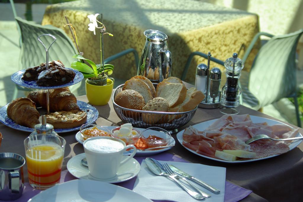 Hotel Locanda Fassa Brenzone sul Garda Esterno foto